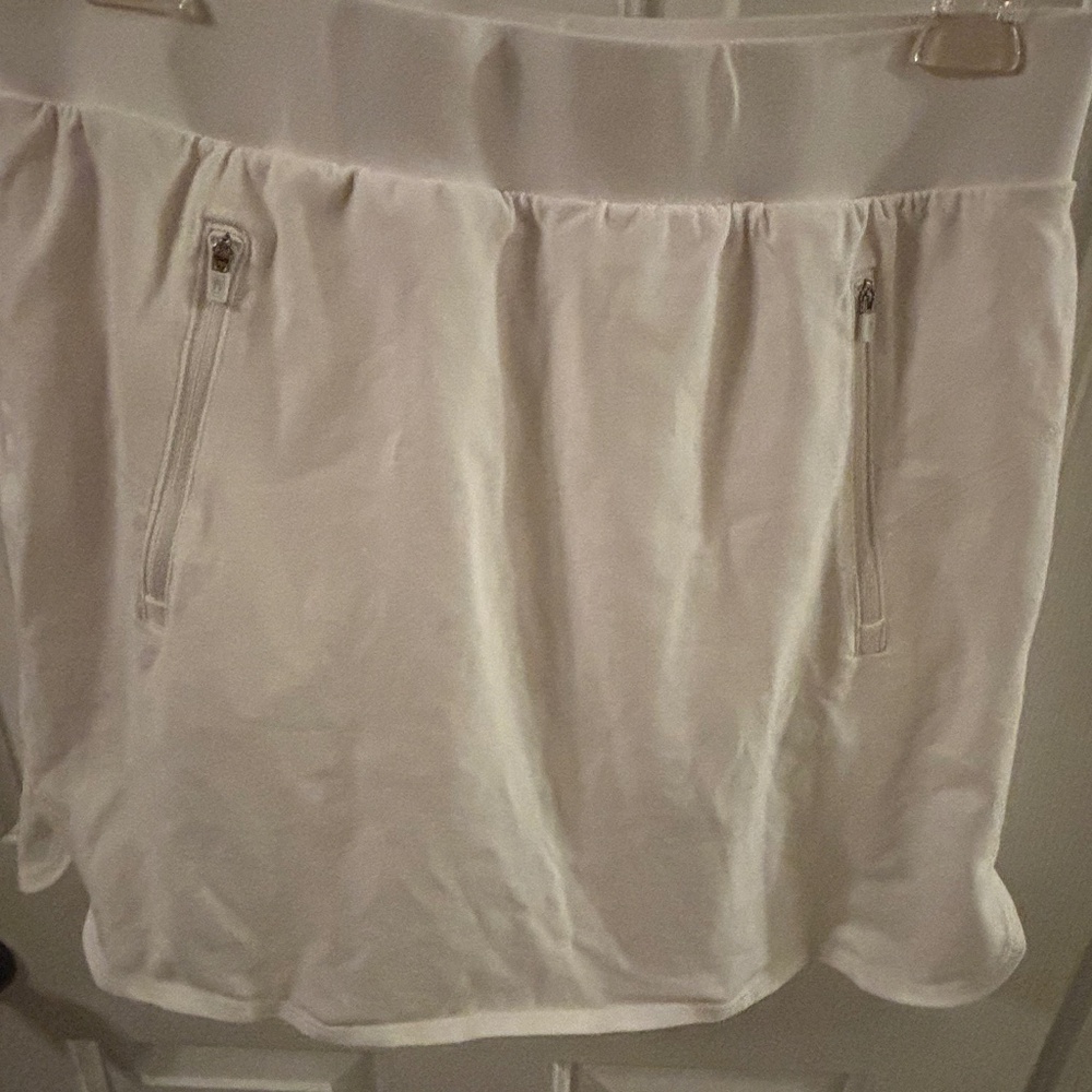 T by Talbots Ivory Skort w/Zippered Pockets Size MP